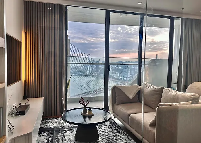On 20th & 31st Floor, Bai Chay Bridge & Bay View Apartment