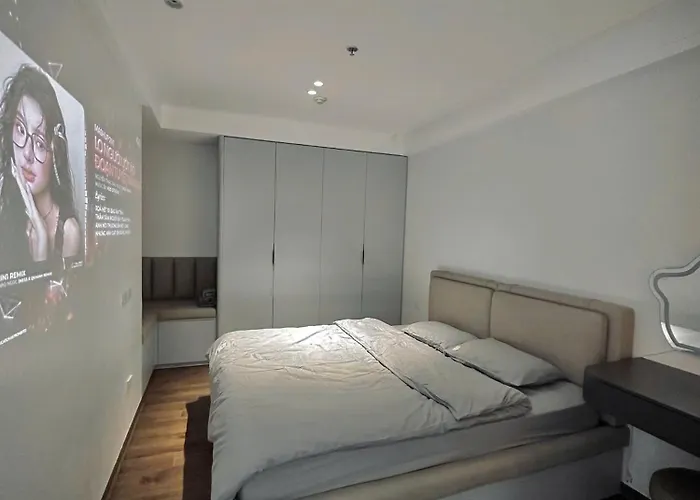 On 20th & 31st Floor, Bai Chay Bridge & Bay View Apartment *