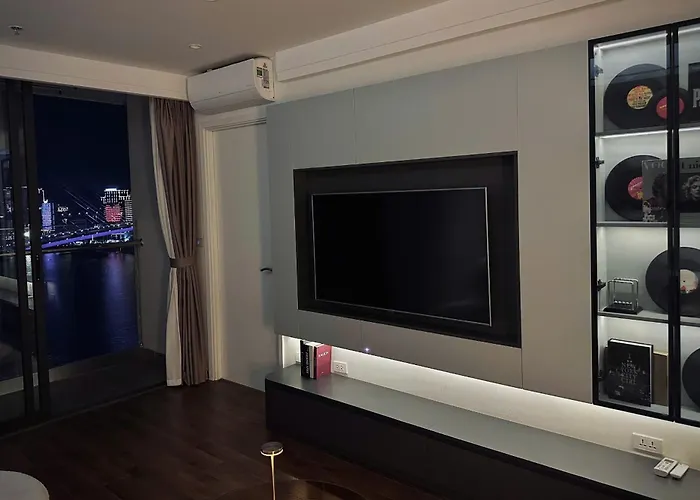 On 20th & 31st Floor, Bai Chay Bridge & Bay View Apartment
