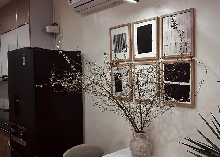 On 20th & 31st Floor, Bai Chay Bridge & Bay View Apartment *