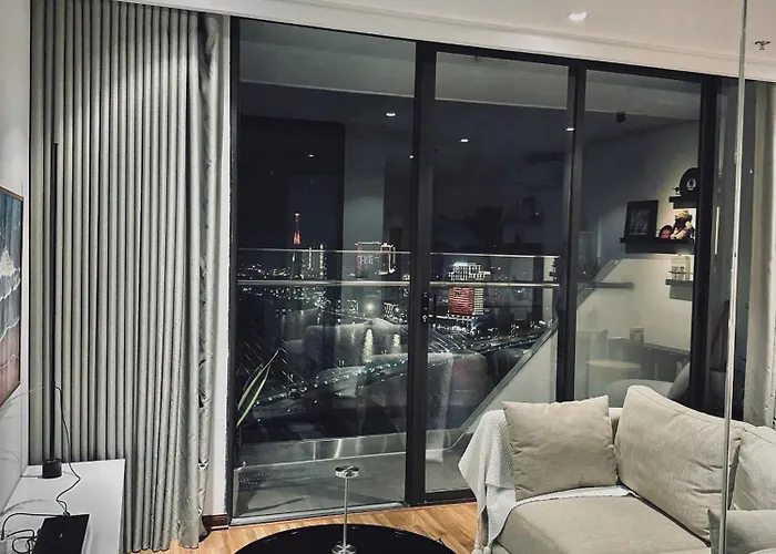 On 20th & 31st Floor, Bai Chay Bridge & Bay View Apartment *